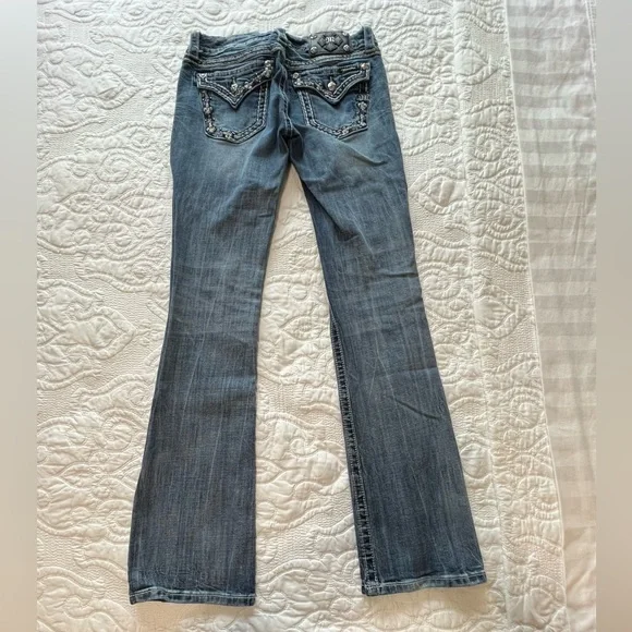 Miss Me Jeans, Size 29 - Picture 3 of 4